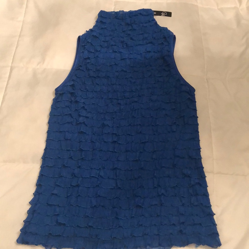 New Directions Textured Sapphire Blue Sleeveless Top with Tags